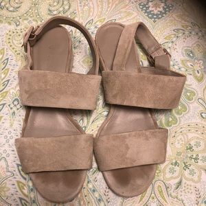 Vince Taye City Sandals